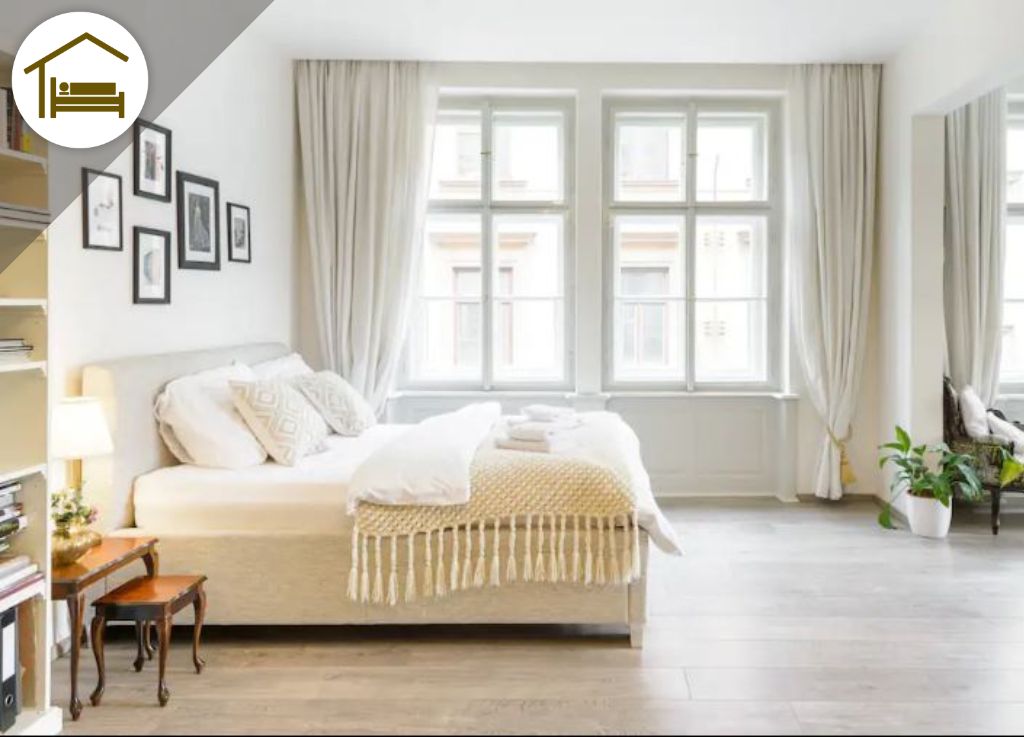 stylish-sunny-apartment